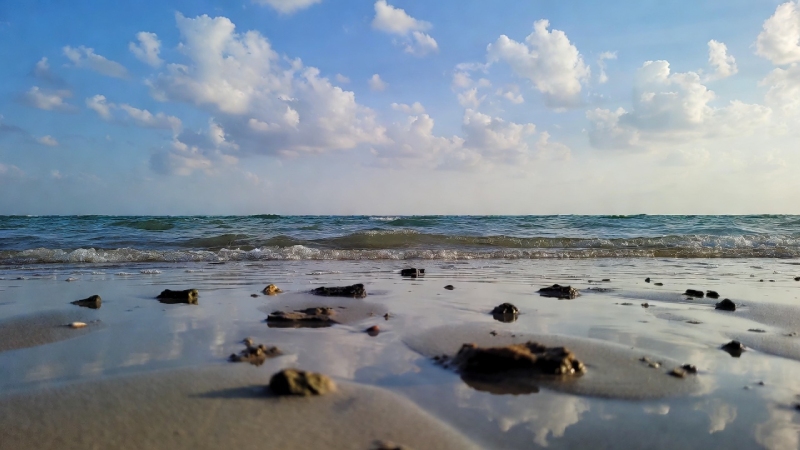 Вид на Персидский залив с пляжа